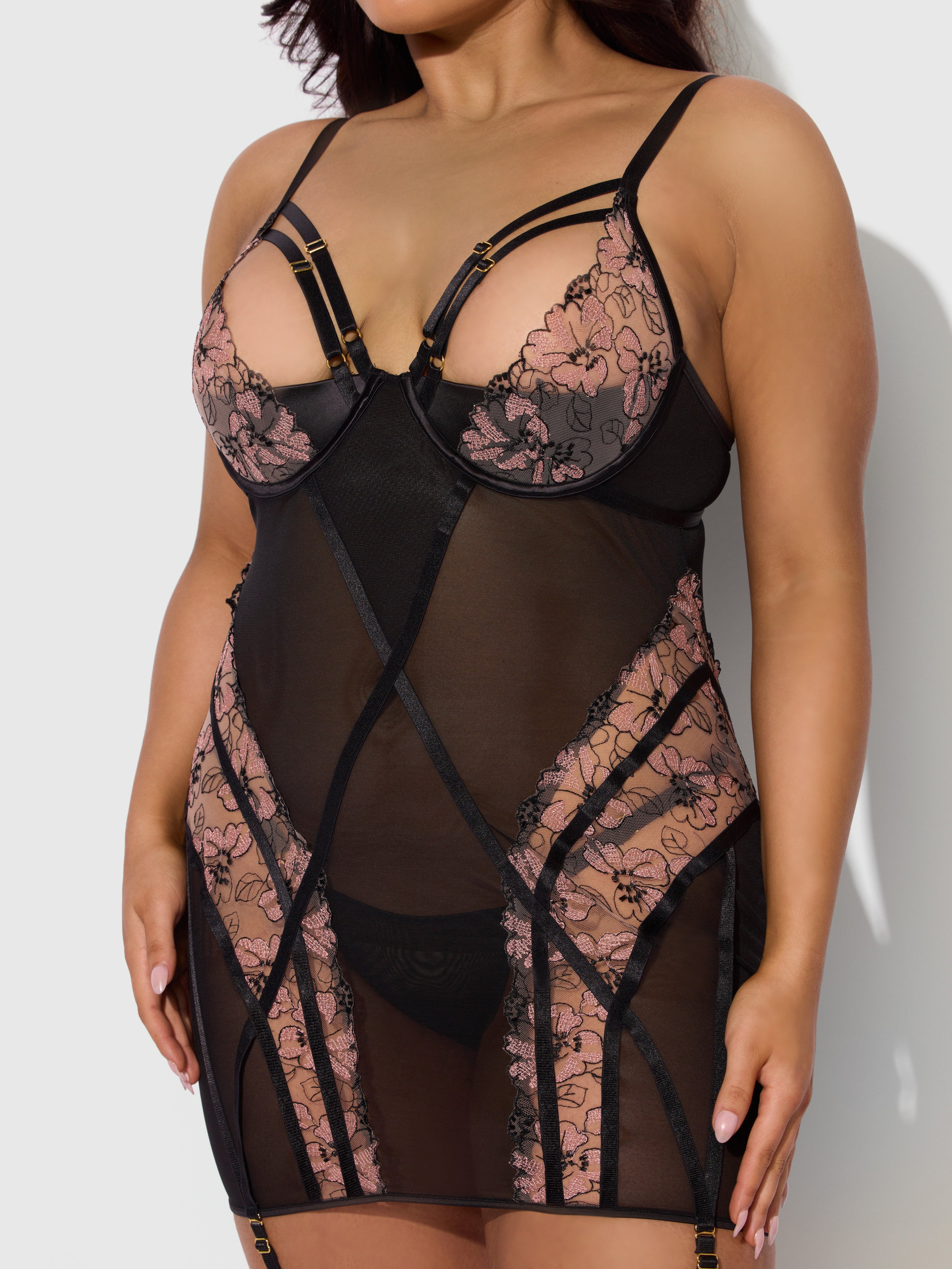 NOVA BLACKLIGHT LACE CHEMISE & THONG SET